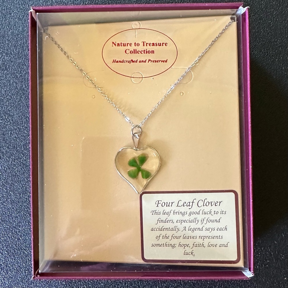 Lucky four leaf clover necklace - hand crafted & real preserved